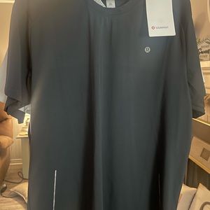 NWT Lululemon Mens XL Black Align Tee